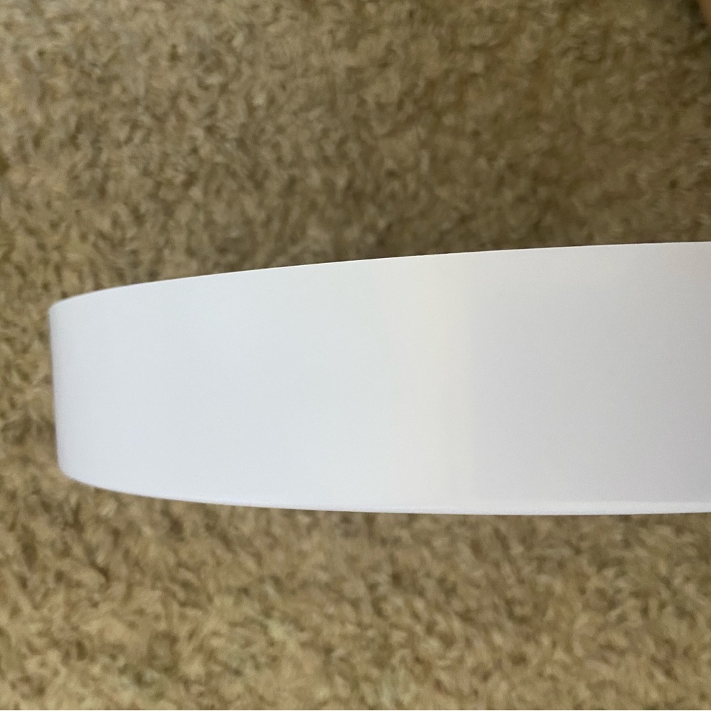 White Quartz Wall Clock - Picture 4 of 5